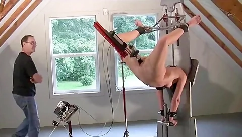 Hardcore Orgasm With Elise Graves