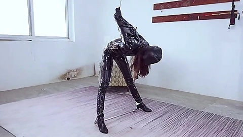 Catsuit Armbinder Strappado