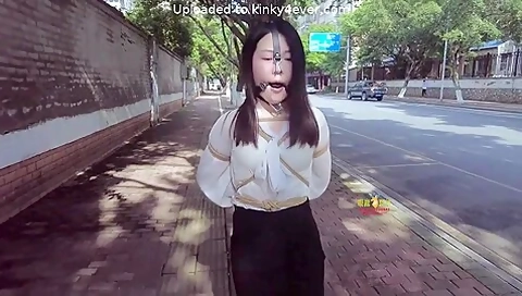 Chinese Public Bondage