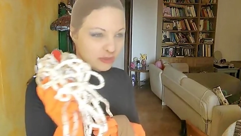 Female Masked Robber Get Her Business